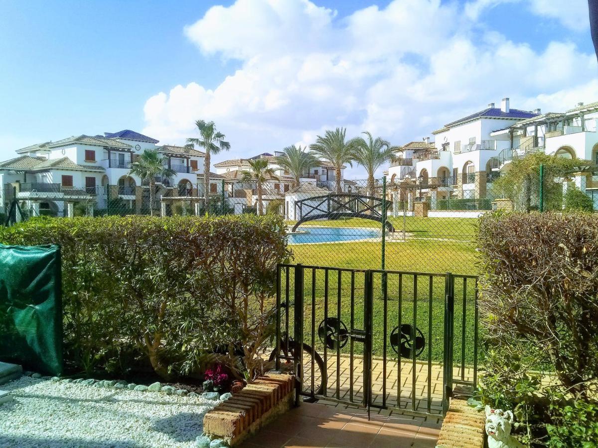 Home Star Vera Bagian luar foto